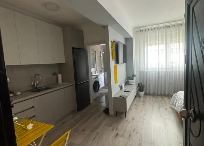 Lemon In Blloku 公寓 地拉那